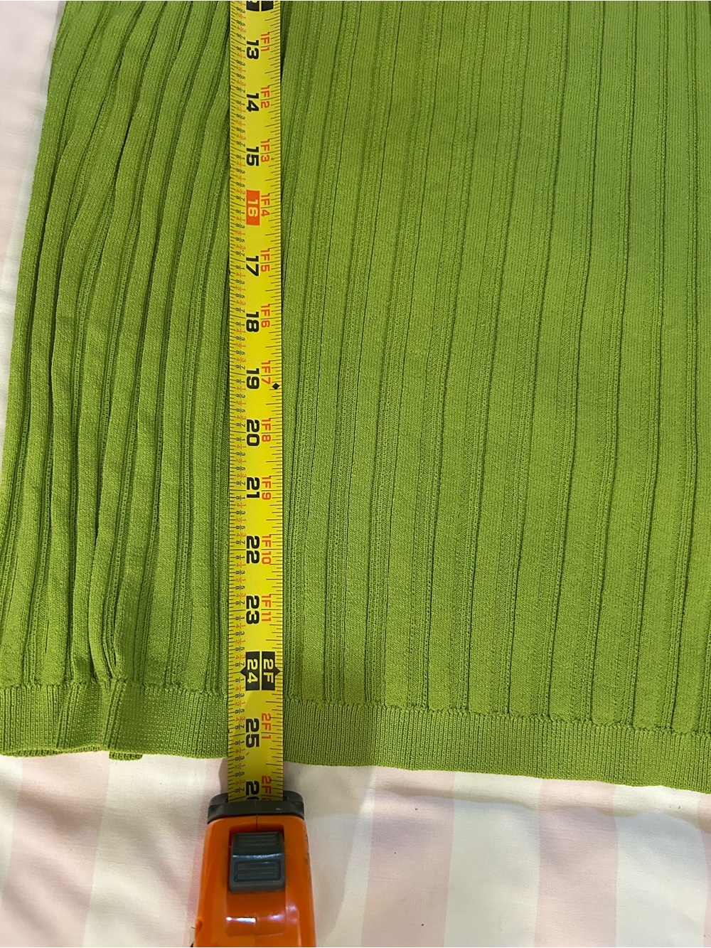 Chico’s Size 3 Lime Green Ribbed Knit Tank Top Sleeveless Stretch Scoop Neck - Picture 6 of 9